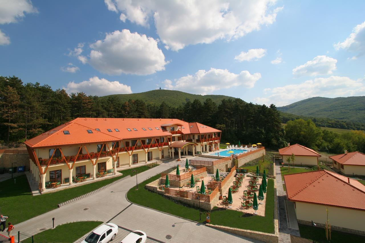 Szalajka Liget Hotel Es Apartmanhazak Szilvásvárad Dış mekan fotoğraf
